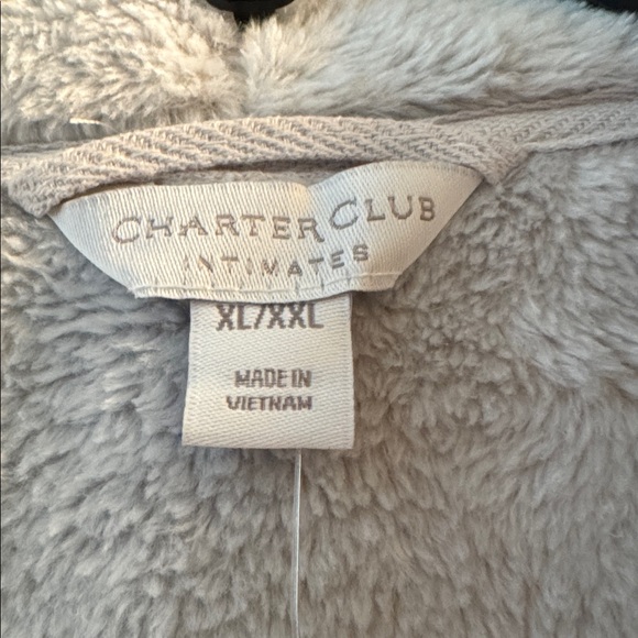 Charter Club Robe. - Picture 8 of 13